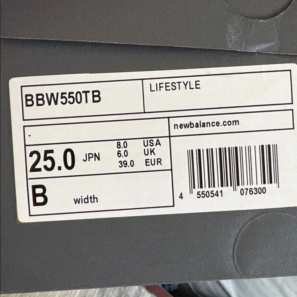 New Balance 550 - Picture 7 of 7